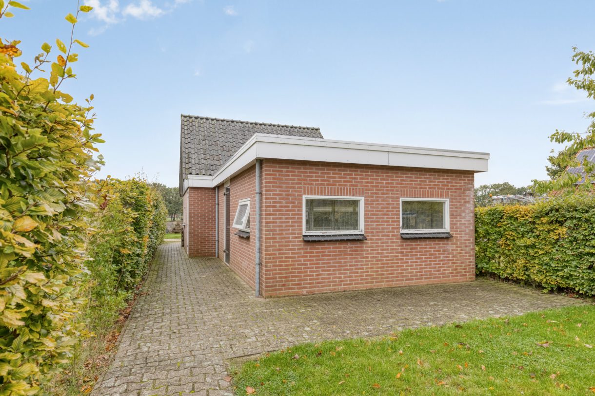 Te koop: Foto Woonhuis aan de Vredenseweg 128 in Winterswijk