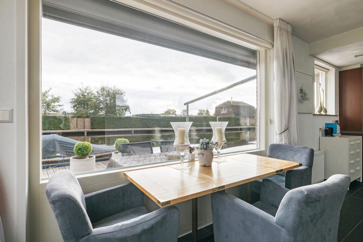 Te koop: Foto Woonhuis aan de Scheendijk 23-15 in Breukelen