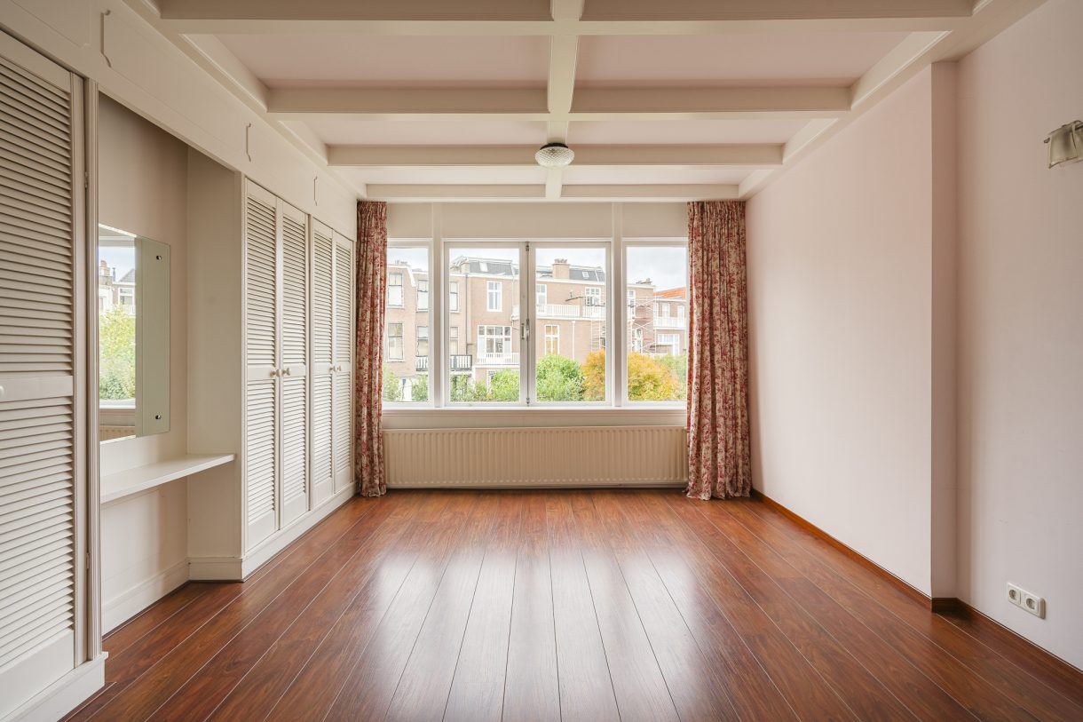 Te koop: Foto Woonhuis aan de Van der Heimstraat 9 in 's-Gravenhage