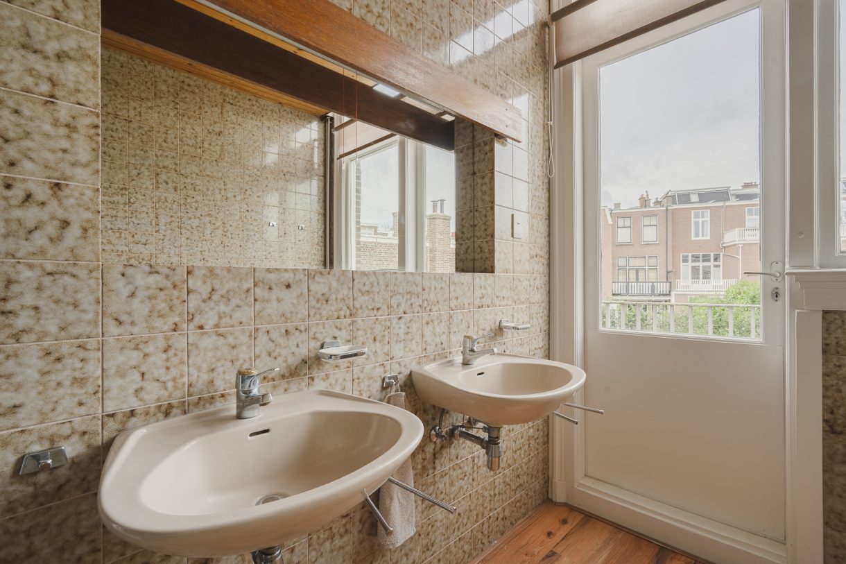 Te koop: Foto Woonhuis aan de Van der Heimstraat 9 in 's-Gravenhage