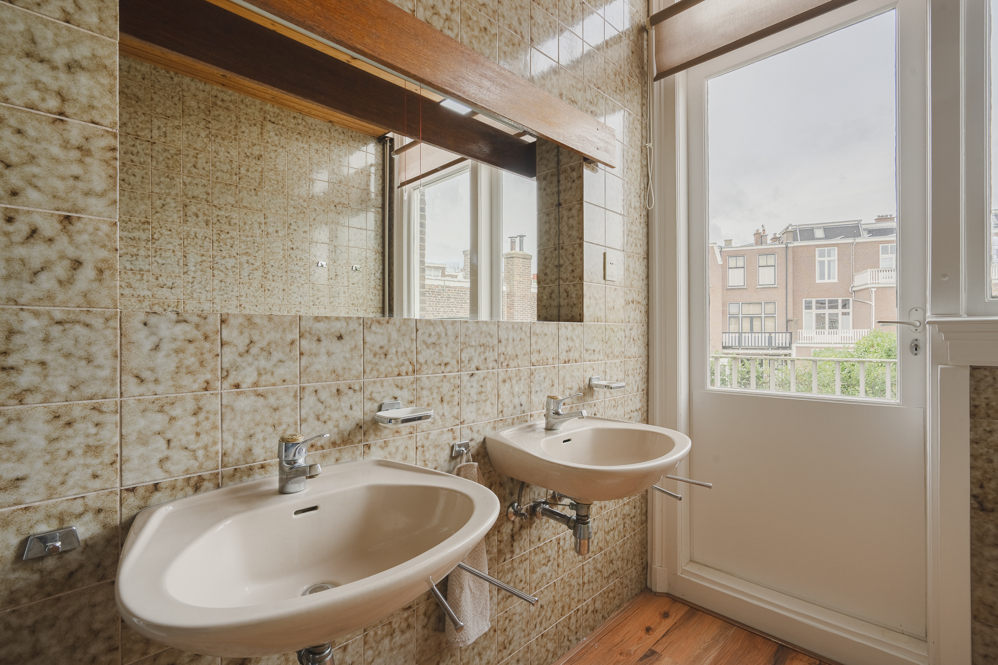 Te koop: Foto Woonhuis aan de Van der Heimstraat 9 in 's-Gravenhage