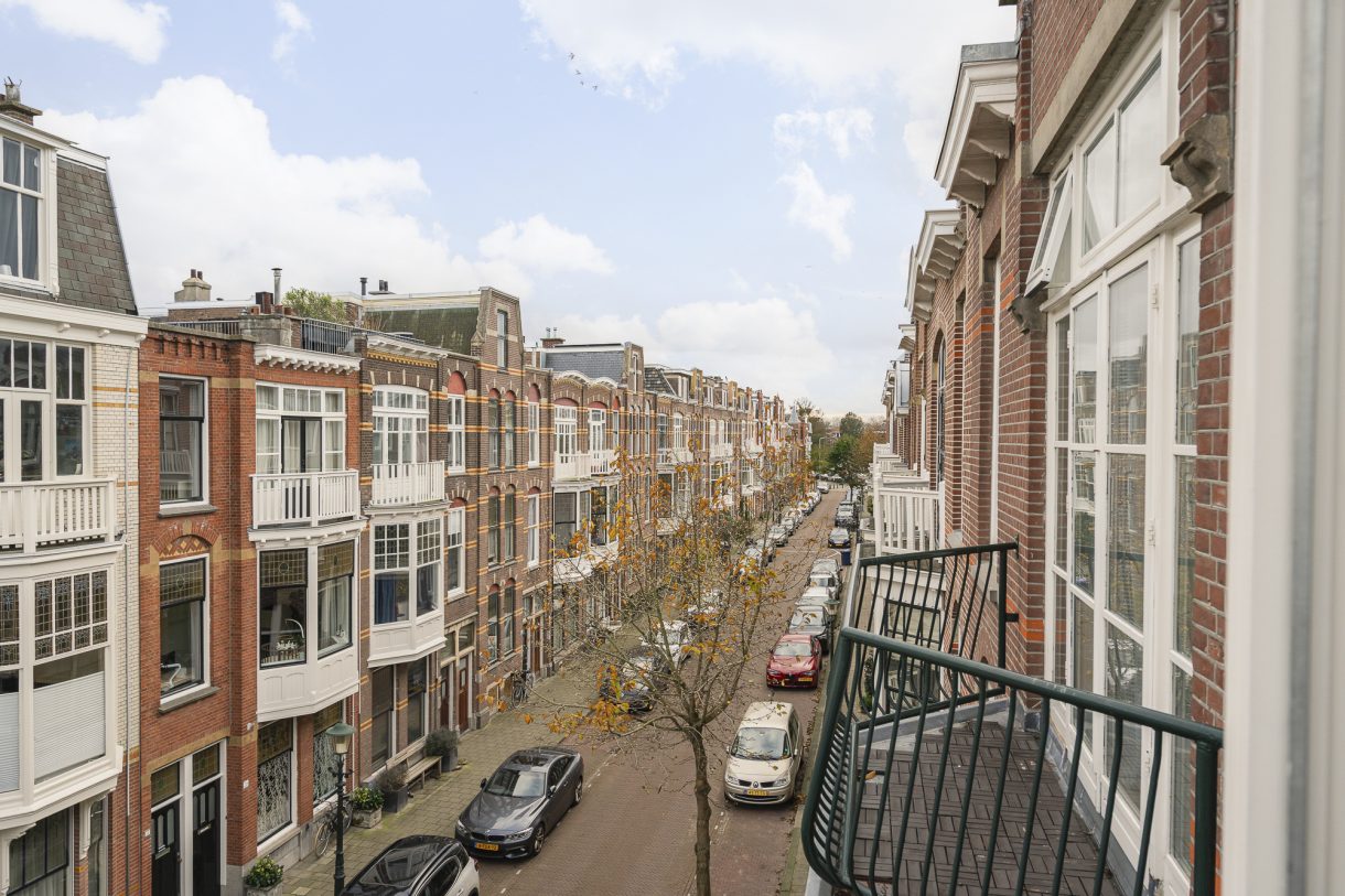 Te koop: Foto Woonhuis aan de Van der Heimstraat 9 in 's-Gravenhage