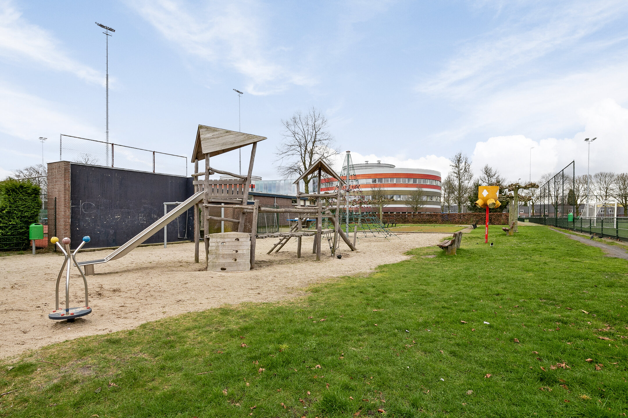 Te koop: Foto Woonhuis aan de Botenlaan 44 in Eindhoven