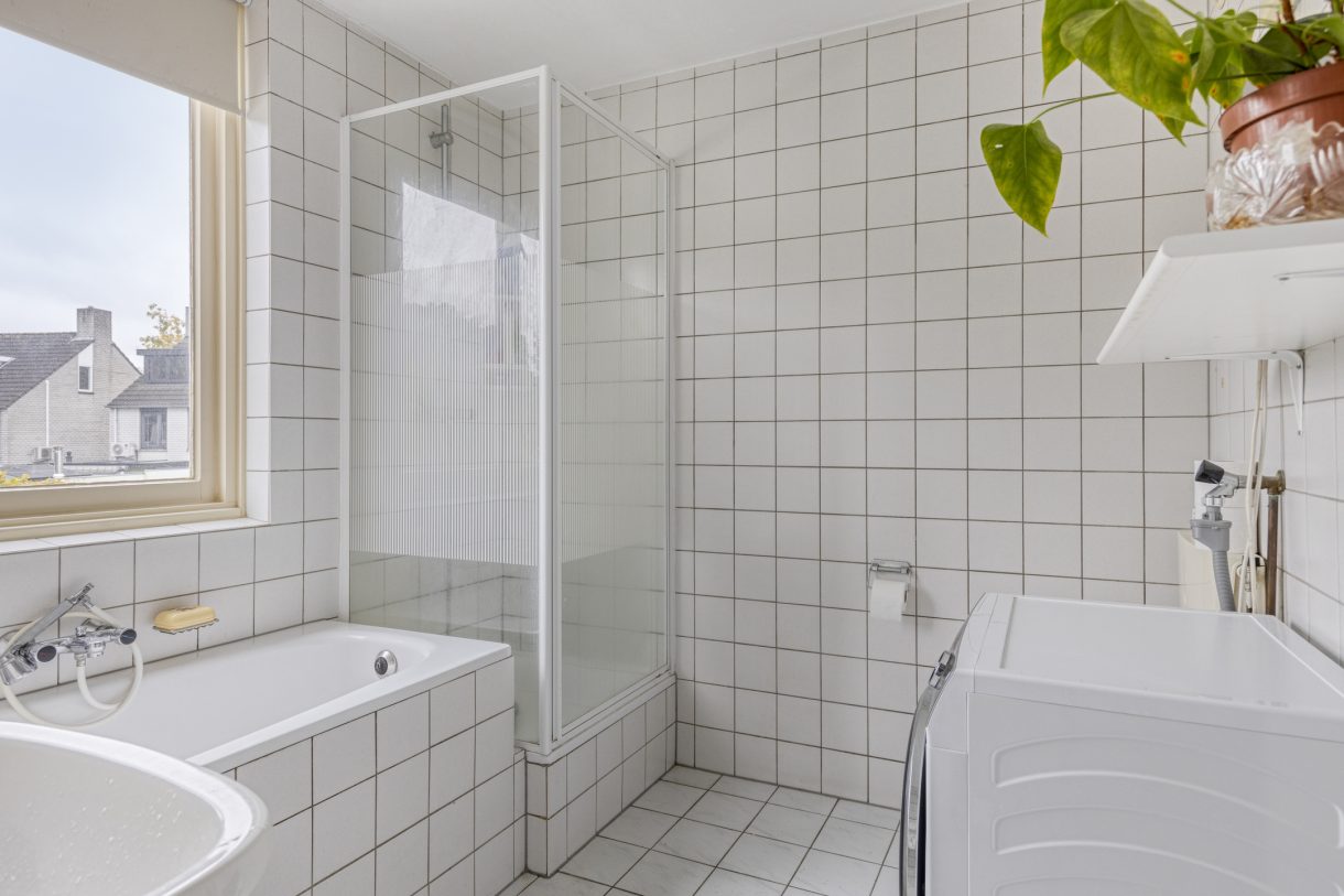 Te koop: Foto Woonhuis aan de Rhônelaan 16 in Eindhoven