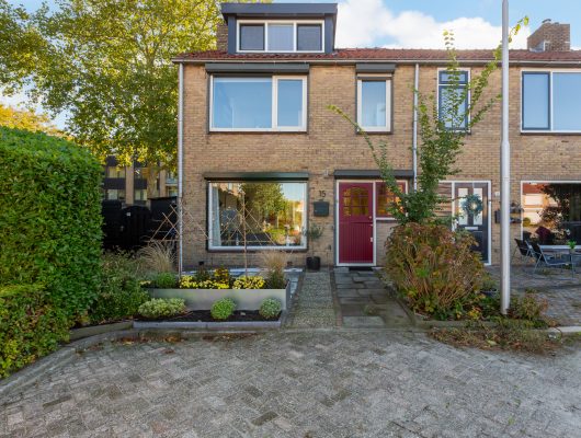 Hoofdfoto van IJsselstein Prinses Christinaplein 15