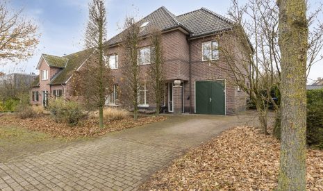 Hoofdfoto van Aalten Laan van Kobus 8