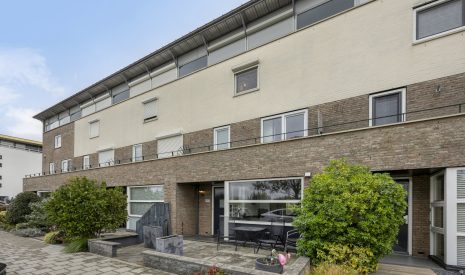koop  Alphen aan den Rijn  Afrikalaan 193 – Hoofdfoto