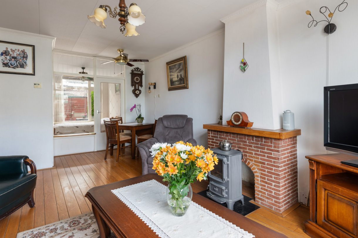 Te koop: Foto Woonhuis aan de Rijnkade 3 in Woerden