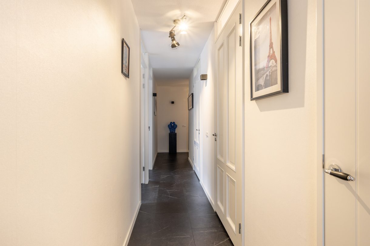 Te koop: Foto Appartement aan de Ireen Wüststraat 145 in Schiedam