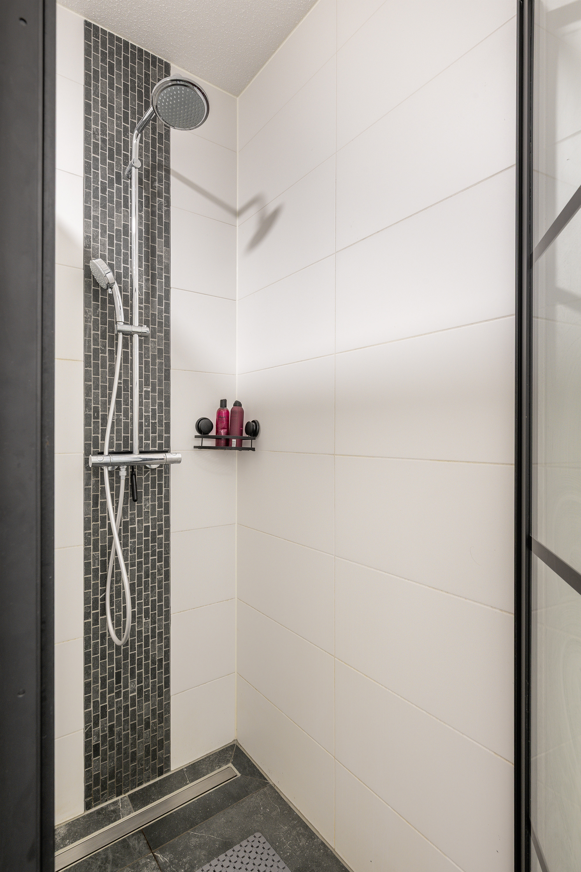 Te koop: Foto Appartement aan de Ireen Wüststraat 145 in Schiedam