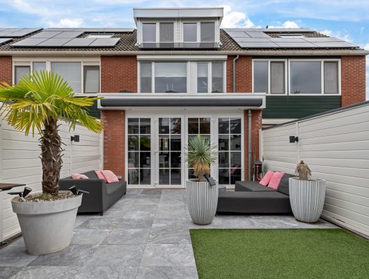 Hoofdfoto van Vlaardingen Esdoorndreef 103