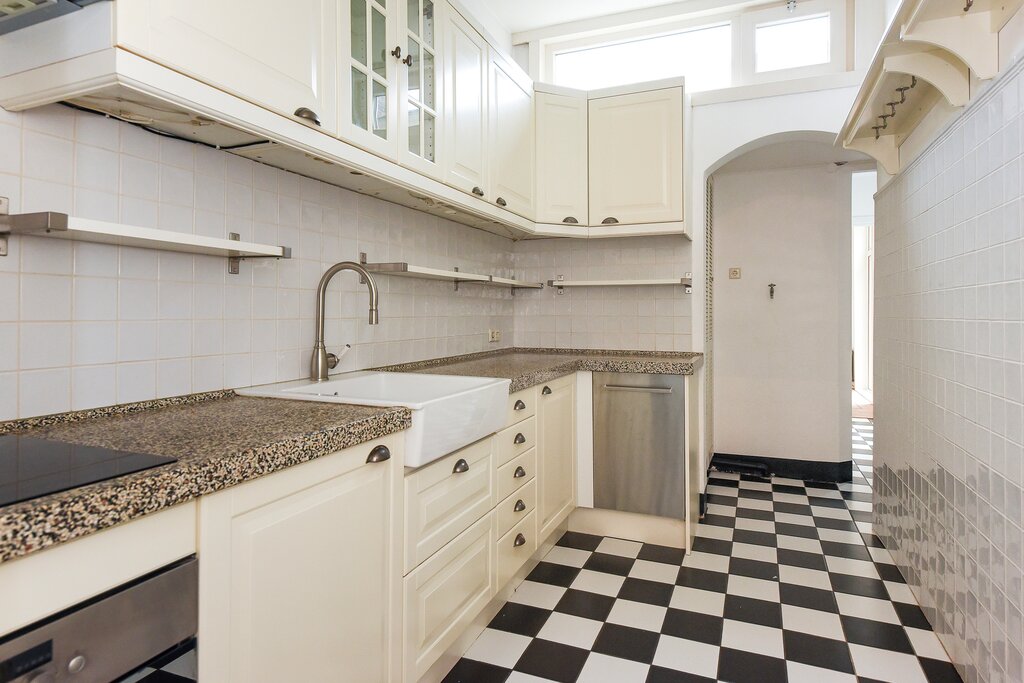 Te huur: Foto Appartement aan de Copernicusstraat 73 in 's-Gravenhage