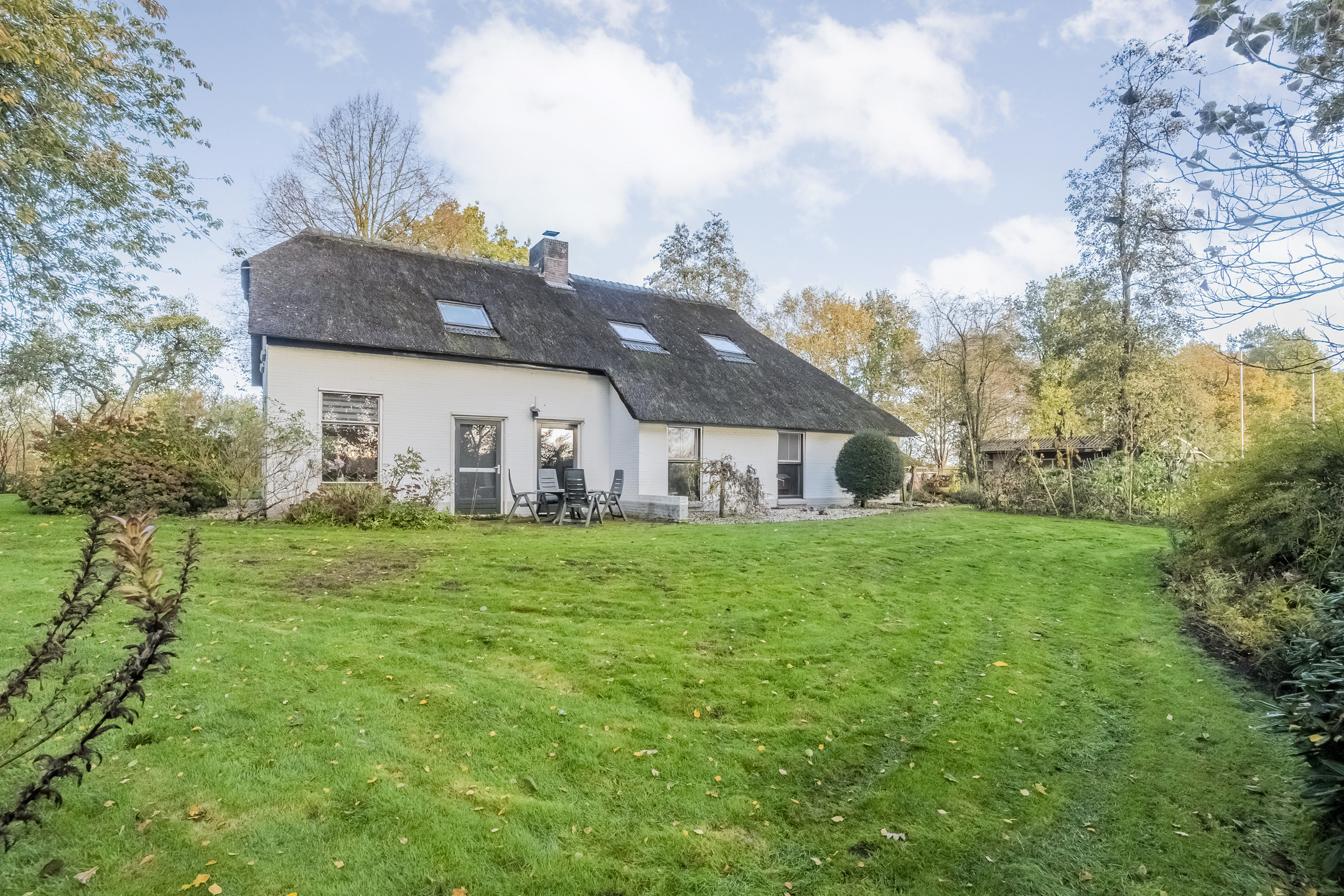 Te koop: Foto Woonhuis aan de Weerwilleweg 34 in Koekange