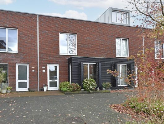 Hoofdfoto van Nieuwveen Rugstreeppad 81
