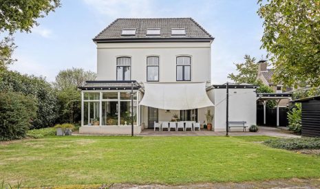 Te koop: Foto Woonhuis aan de Bredevoortsestraatweg 51 in Aalten