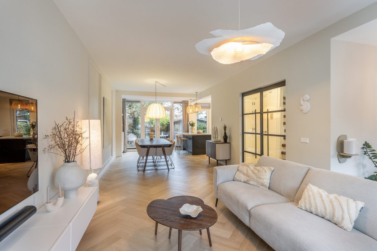 Te koop: Foto Woonhuis aan de van Linden van den Heuvellsingel 17 in Vlaardingen