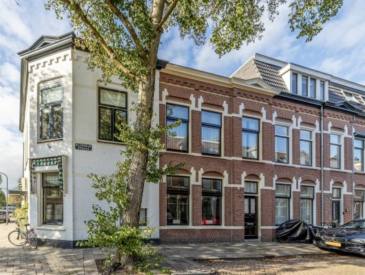 Hoofdfoto van Haarlem Bilderdijkstraat 60