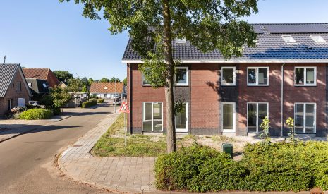 Hoofdfoto van Wezep Hortensiastraat 10