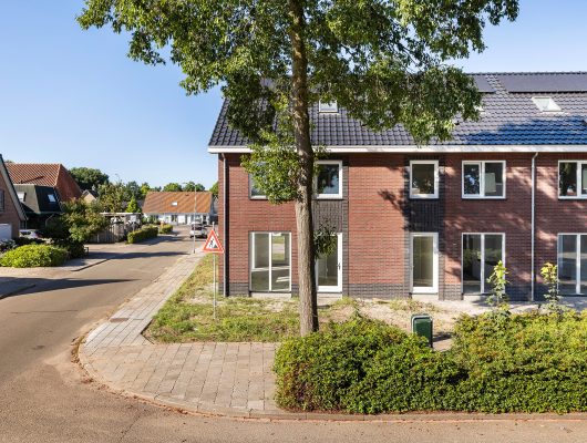 Hoofdfoto van Wezep Hortensiastraat 10