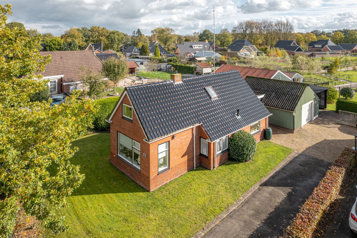 Te koop: Foto Woonhuis aan de Buorren 74 in Houtigehage