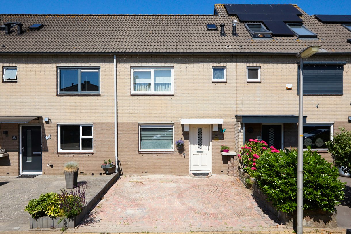 Te koop: Foto Woonhuis aan de Brahmsstraat 40 in Purmerend