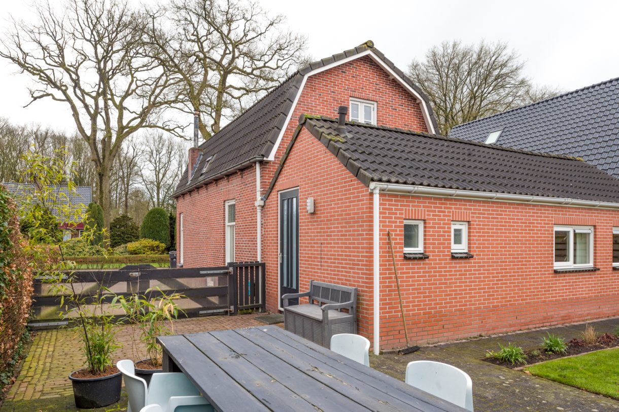 Te koop: Foto Woonhuis aan de Duerswâldmer Wei 6 in Bakkeveen