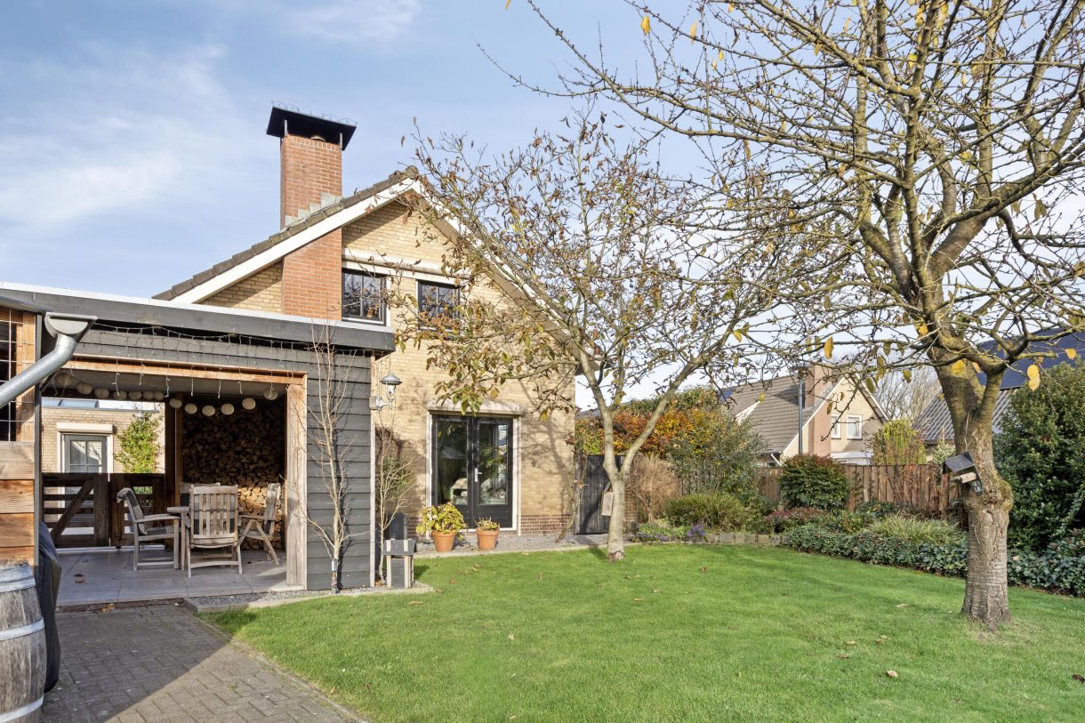 Te koop: Foto Woonhuis aan de Gruttostraat 15 in Odiliapeel