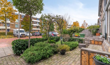 Te koop: Foto Woonhuis aan de Cederstraat 8 in Alphen aan den Rijn