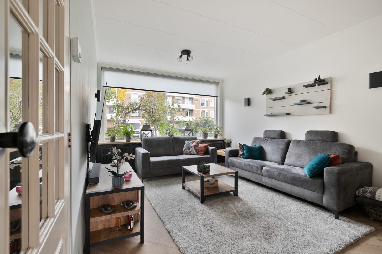 Te koop: Foto Woonhuis aan de Cederstraat 8 in Alphen aan den Rijn