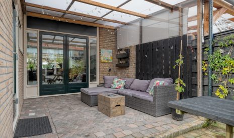 Te koop: Foto Woonhuis aan de Cederstraat 8 in Alphen aan den Rijn