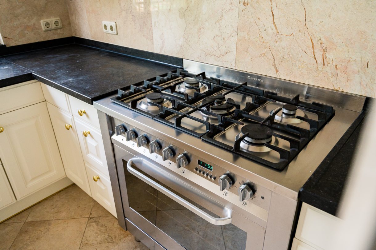 Te koop: Foto Appartement aan de Willemstraat 87A in 's-Gravenhage