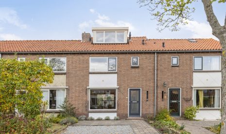 Hoofdfoto van Alphen aan den Rijn Van Lennepstraat 79
