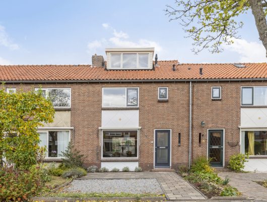 Hoofdfoto van Alphen aan den Rijn Van Lennepstraat 79