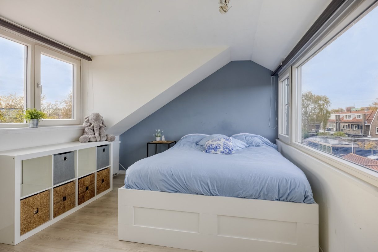 Te koop: Foto Woonhuis aan de Van Lennepstraat 79 in Alphen aan den Rijn