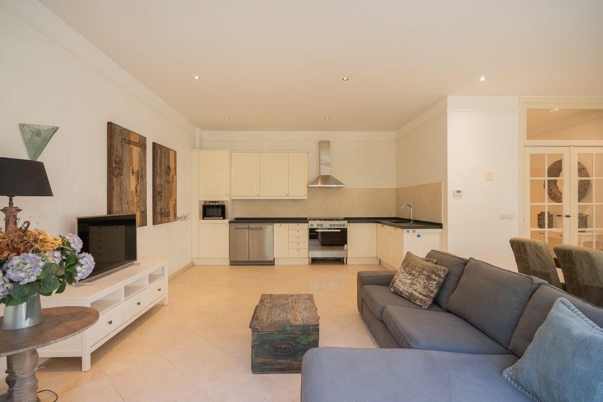 Te koop: Foto Appartement aan de Willemstraat 89 in 's-Gravenhage