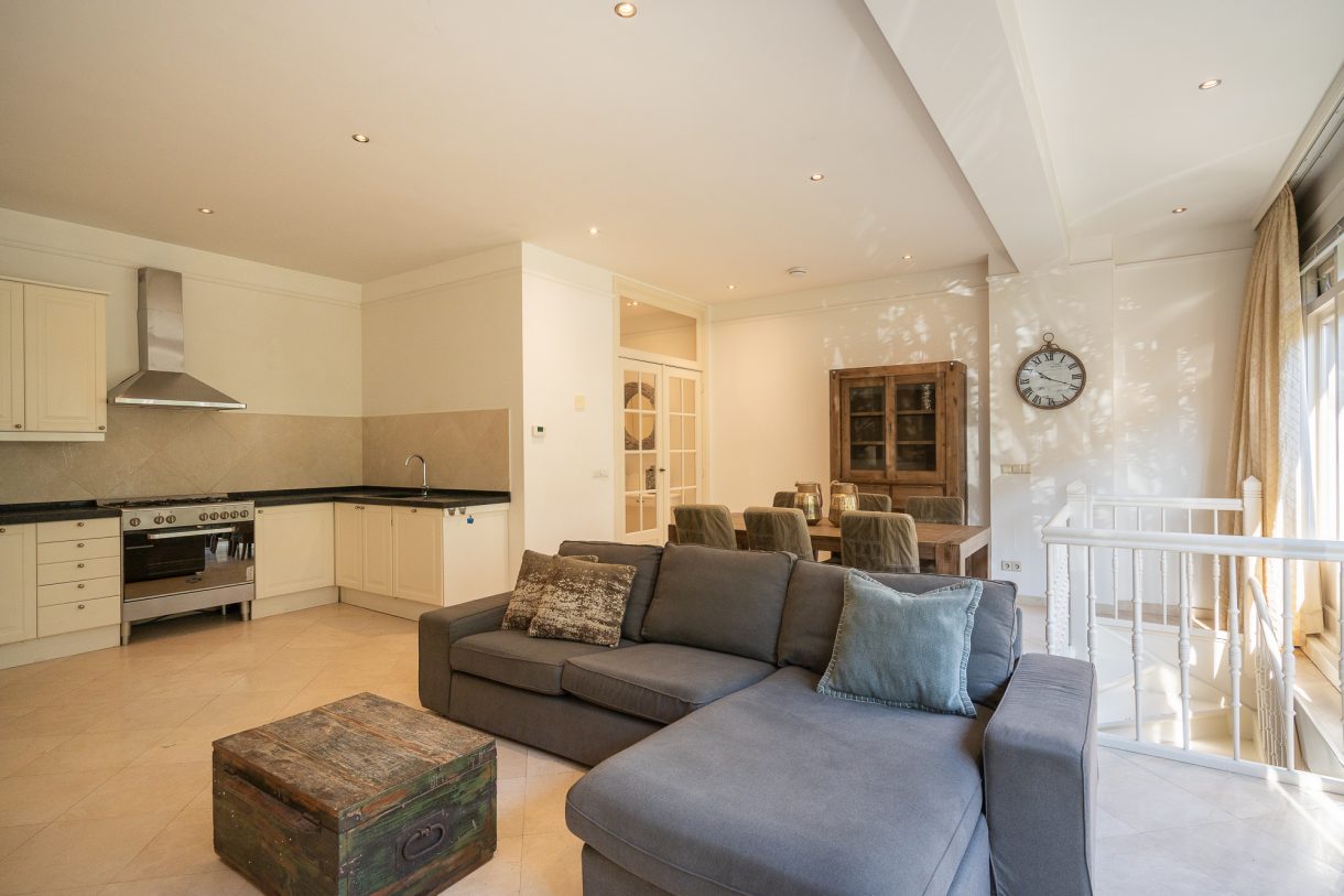 Te koop: Foto Appartement aan de Willemstraat 89 in 's-Gravenhage