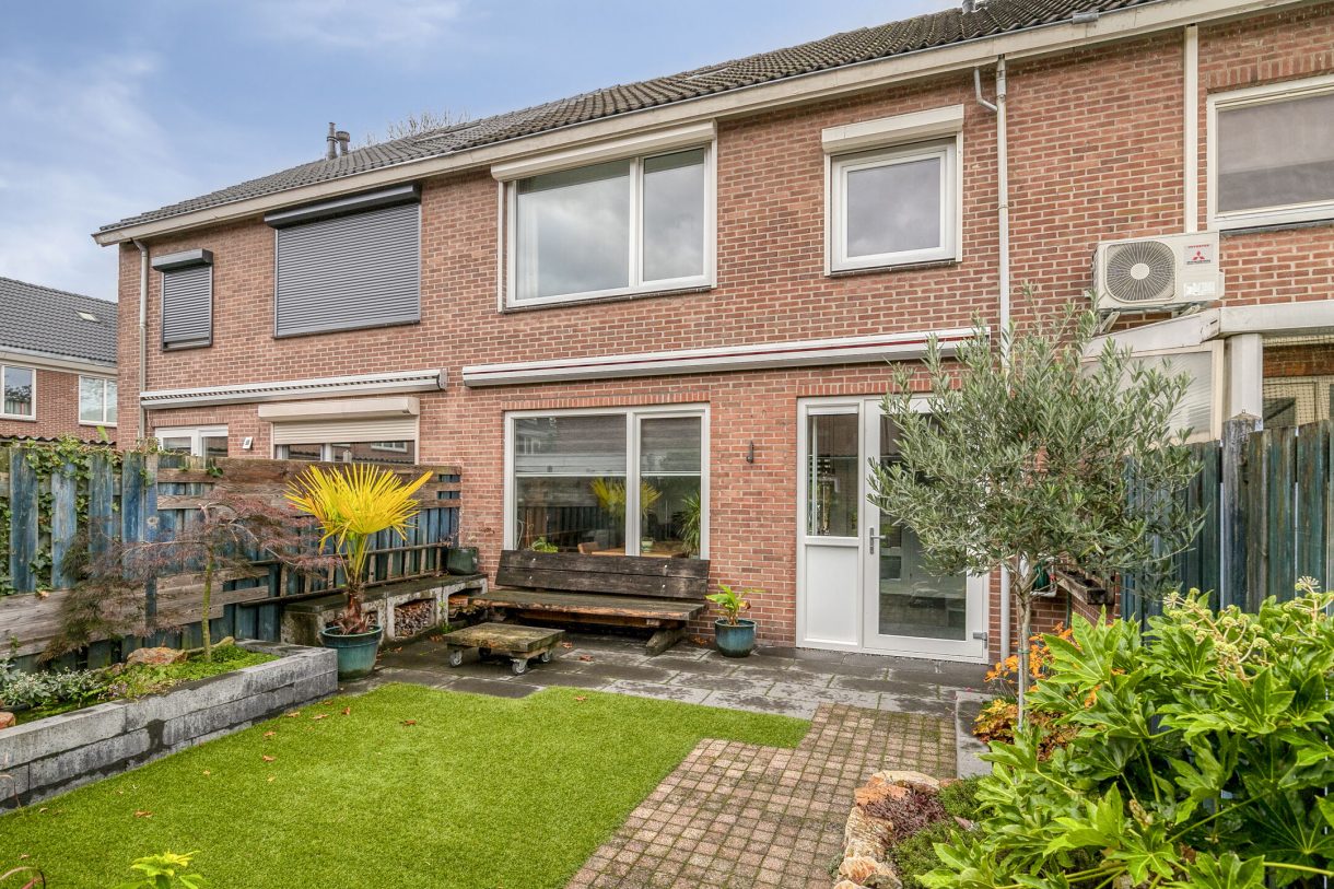 Te koop: Foto Woonhuis aan de IJsvogelhof 21 in Nuenen