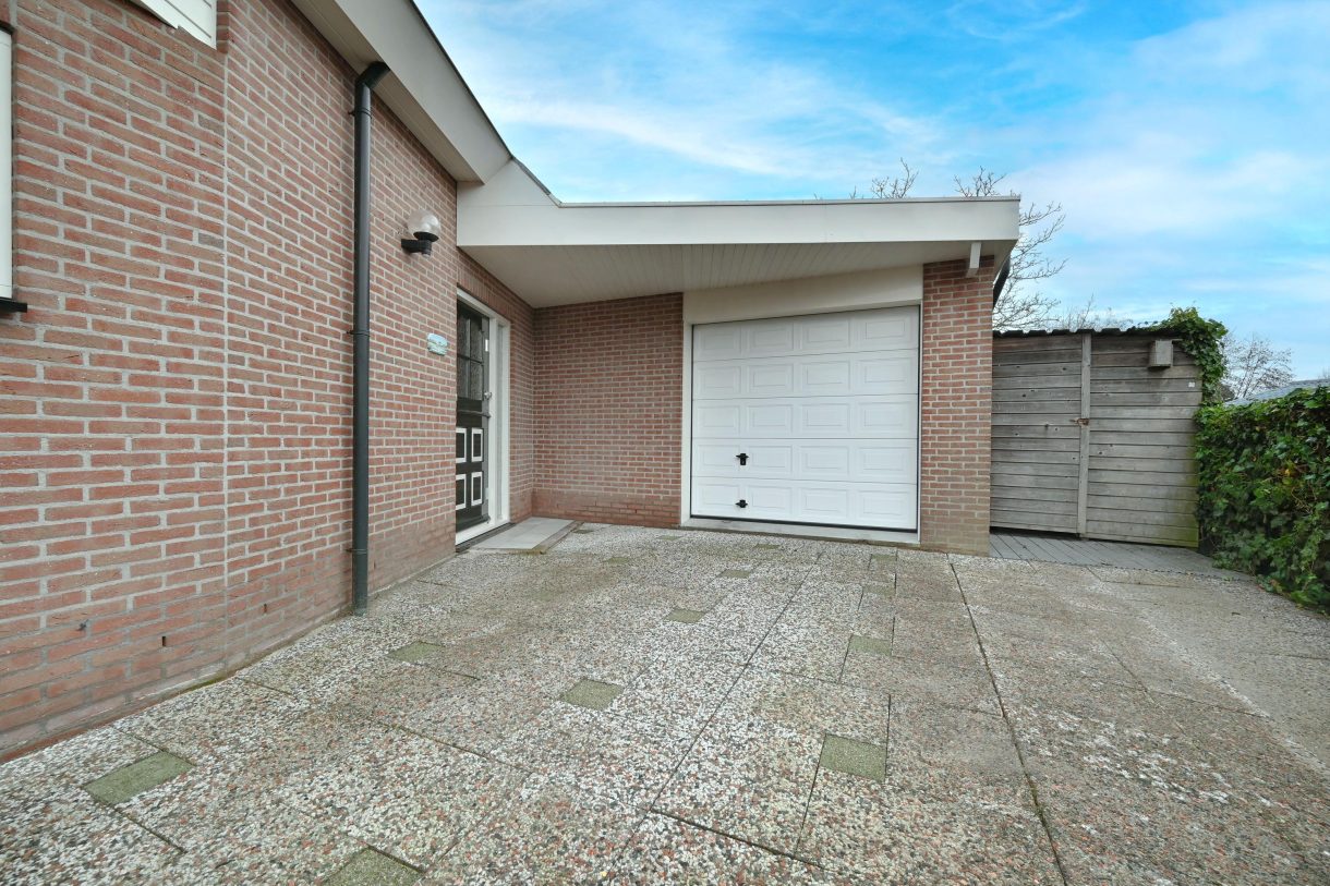 Te koop: Foto Woonhuis aan de Zuideinde 51A in Nieuwkoop