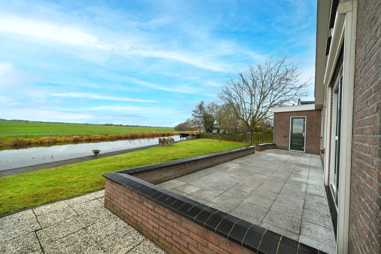 Te koop: Foto Woonhuis aan de Zuideinde 51A in Nieuwkoop