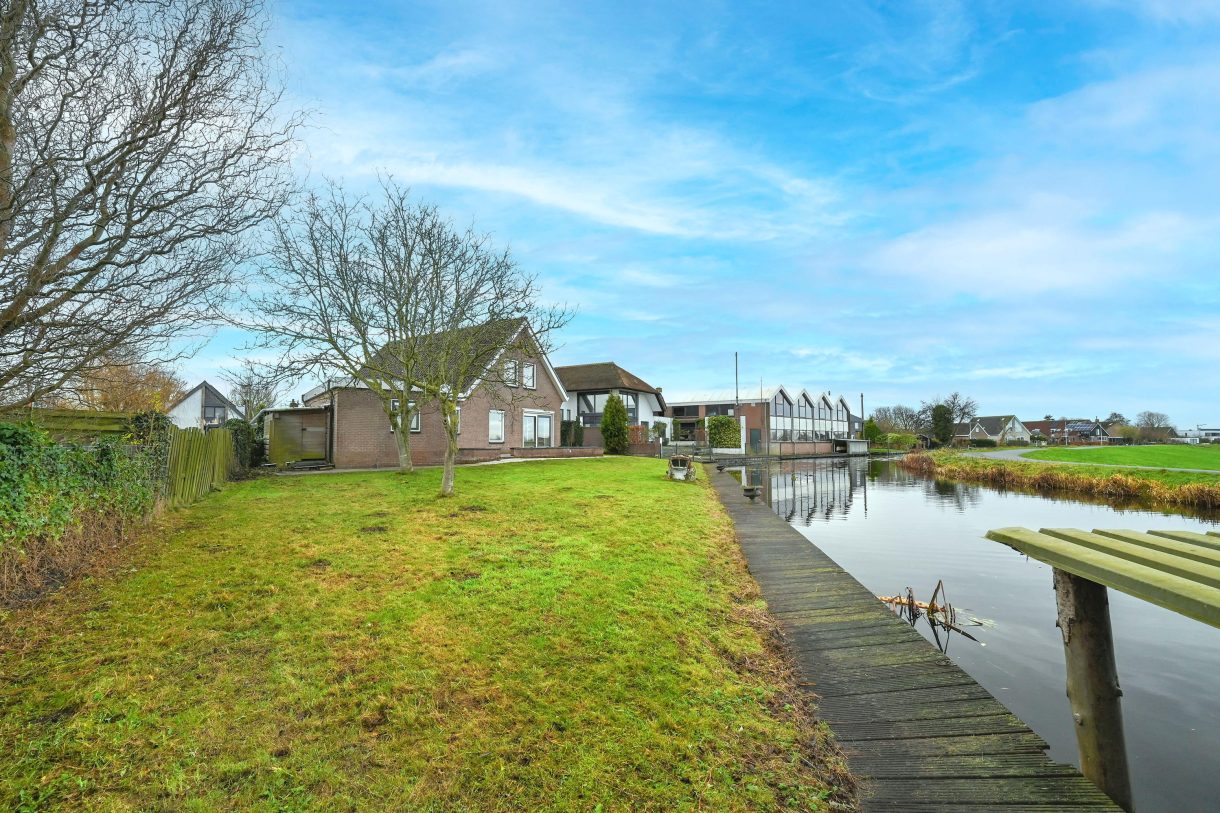 Te koop: Foto Woonhuis aan de Zuideinde 51A in Nieuwkoop