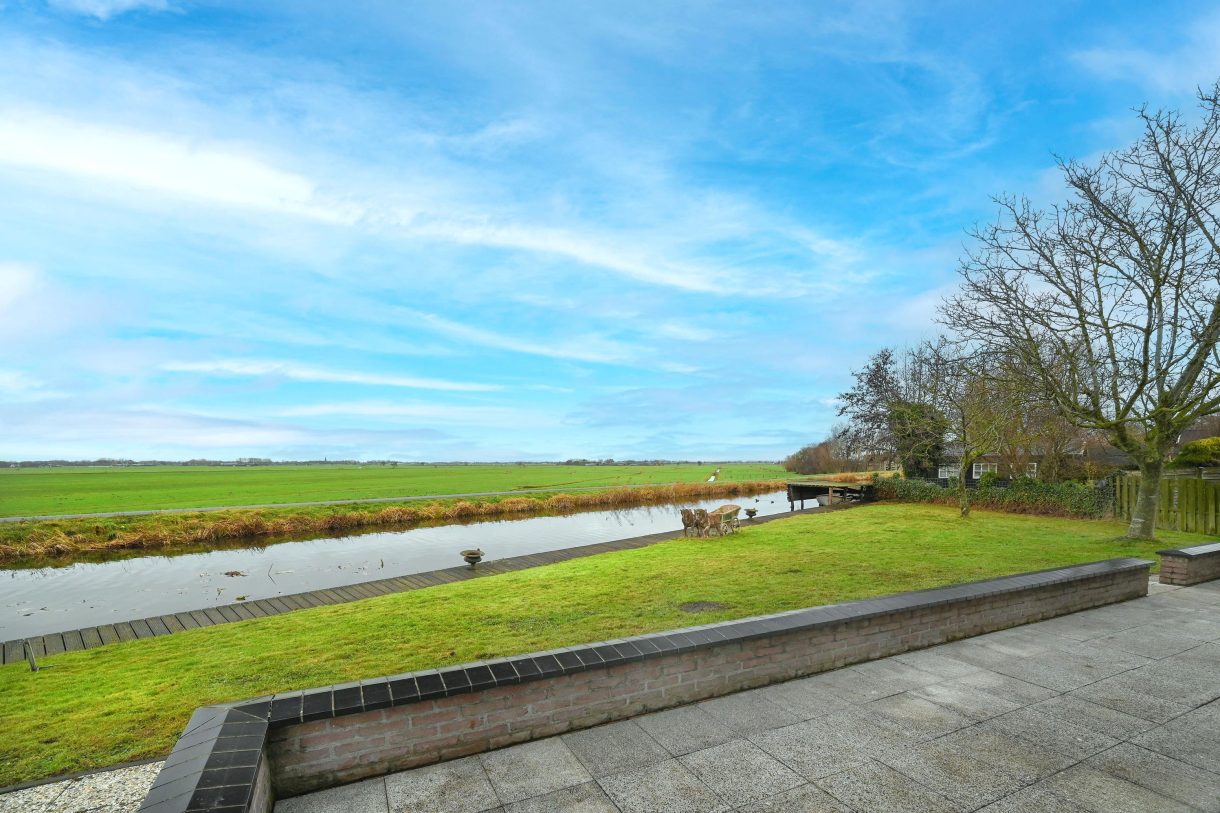 Te koop: Foto Woonhuis aan de Zuideinde 51A in Nieuwkoop