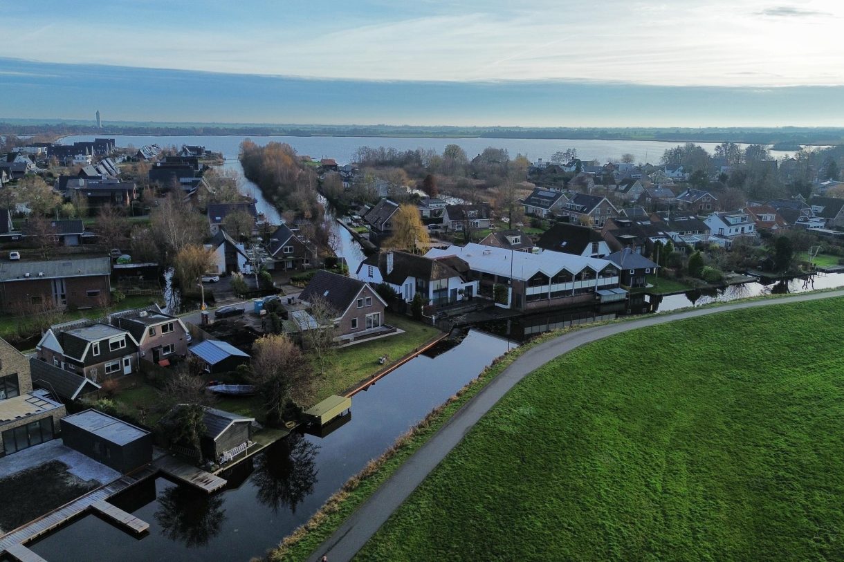 Te koop: Foto Woonhuis aan de Zuideinde 51A in Nieuwkoop