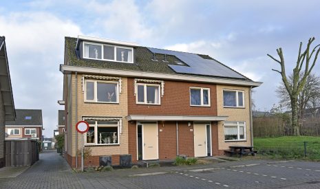 Hoofdfoto van Zevenhoven Hertog Albrechtstraat 84