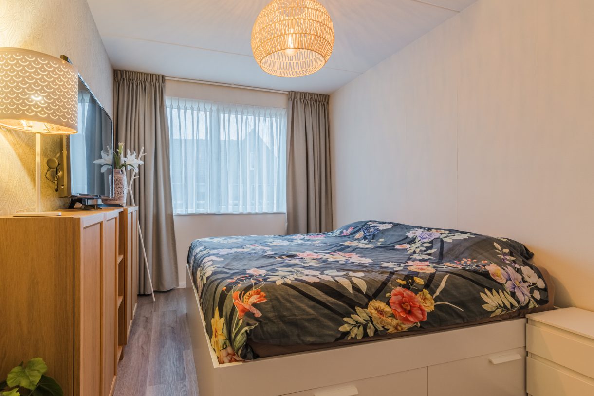 Te koop: Foto Woonhuis aan de Baas en Domburgstraat 97 in Bodegraven