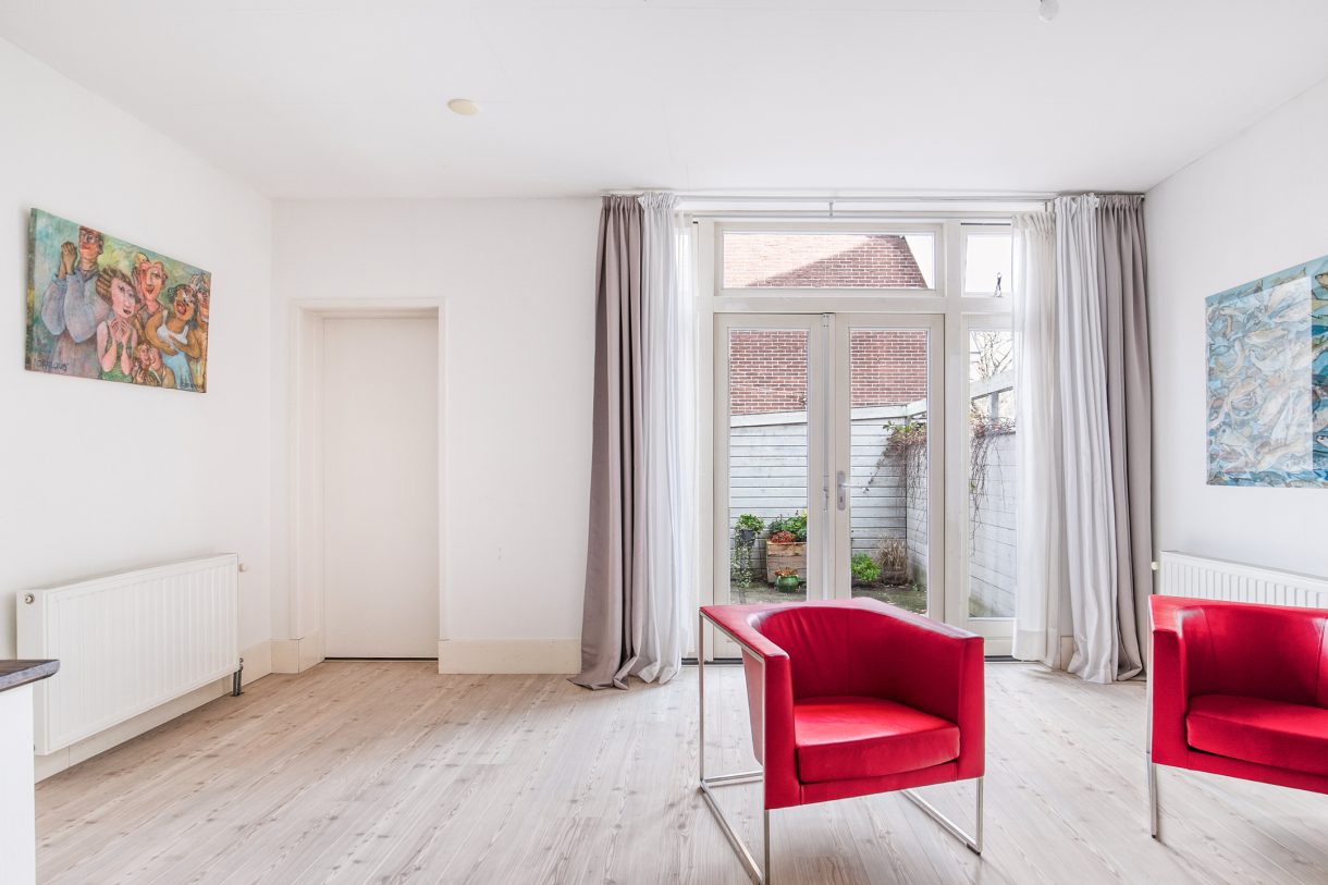 Te koop: Foto Appartement aan de Prins Hendrikstraat 130 in Alphen aan den Rijn