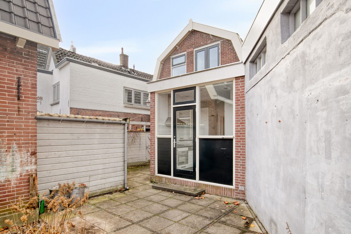 Te koop: Foto Appartement aan de Prins Hendrikstraat 130 in Alphen aan den Rijn