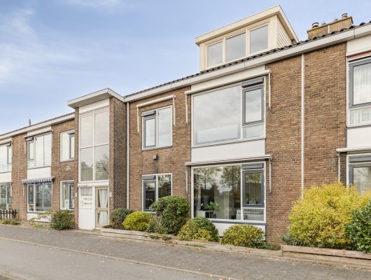 Hoofdfoto van Alphen aan den Rijn Witte de Withstraat 25