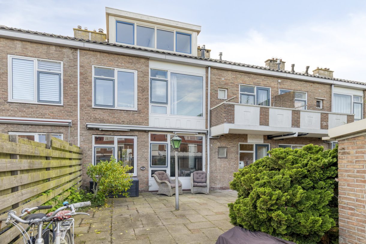 Te koop: Foto Appartement aan de Witte de Withstraat 25 in Alphen aan den Rijn