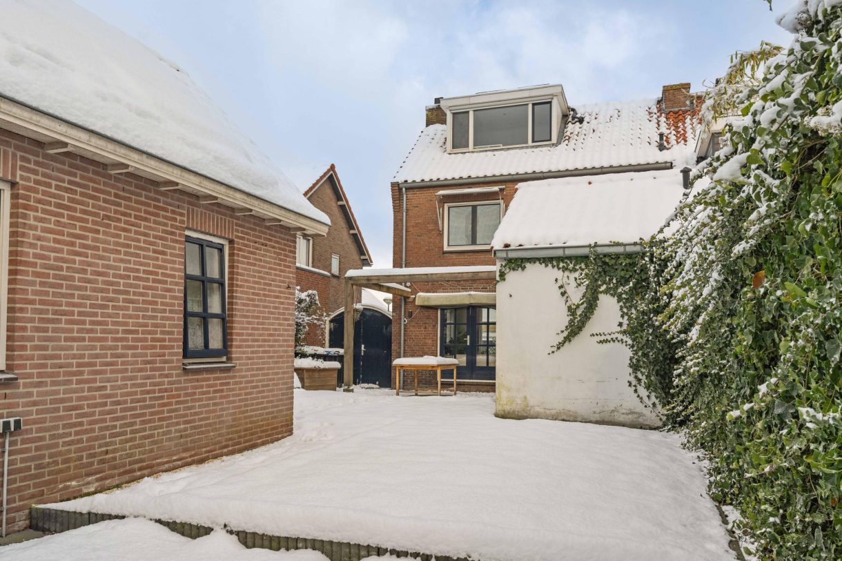 Te koop: Foto Woonhuis aan de Van Lockhorstweg 31 in Kockengen