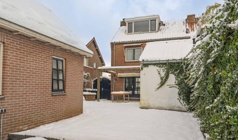 Te koop: Foto Woonhuis aan de Van Lockhorstweg 31 in Kockengen